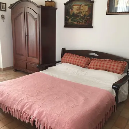 Casa Fedele *